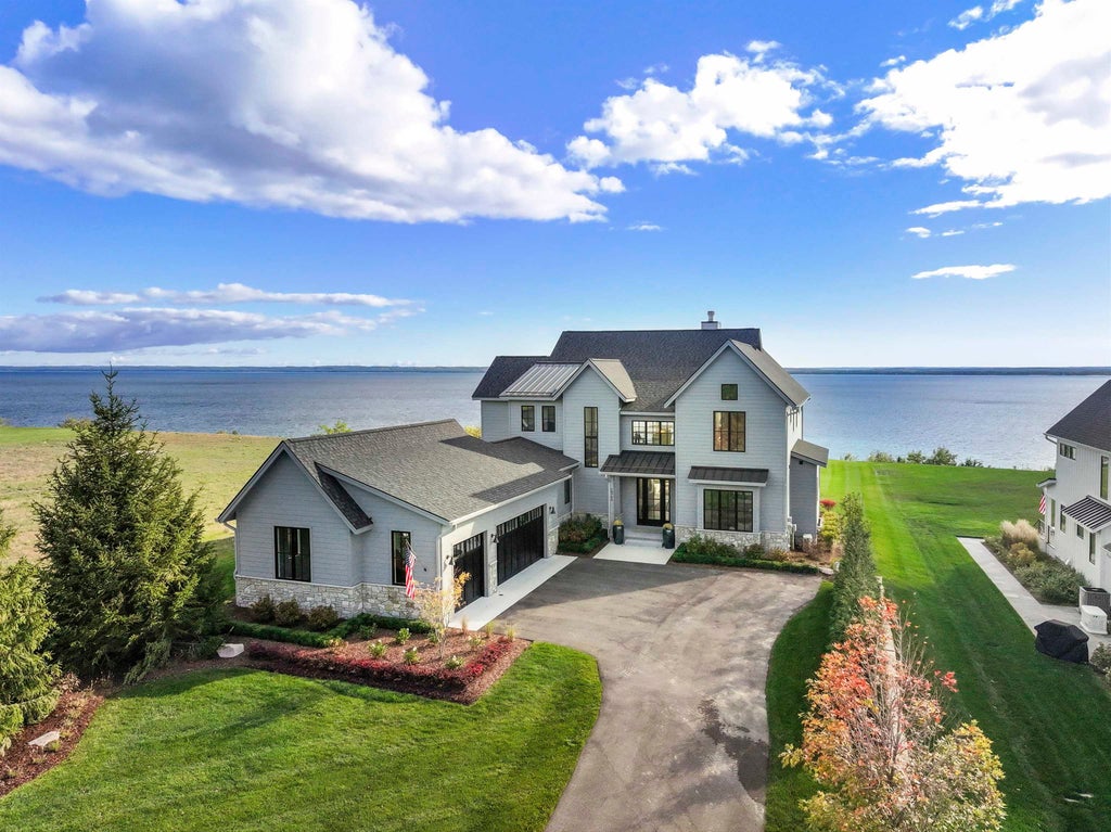 15722 Waters Edge, Peninsula township