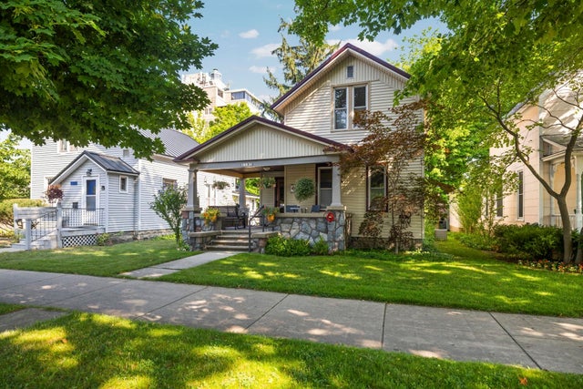319 Washington, Traverse City city