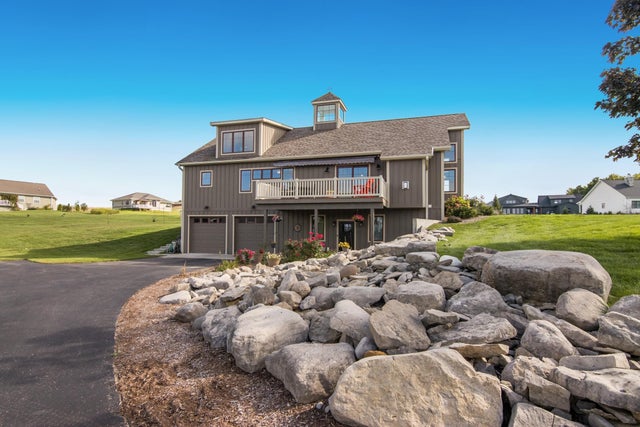 4740 E Water View, Leland township