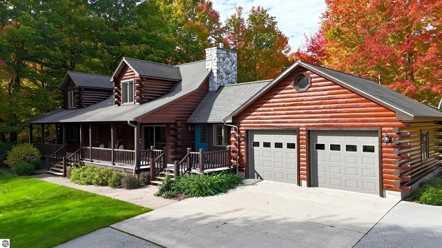 7277 Lautner, Acme township