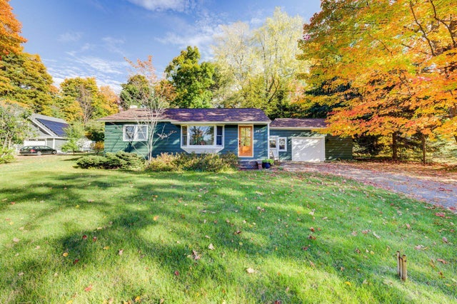 783 S Stony Point Rd, Suttons Bay township