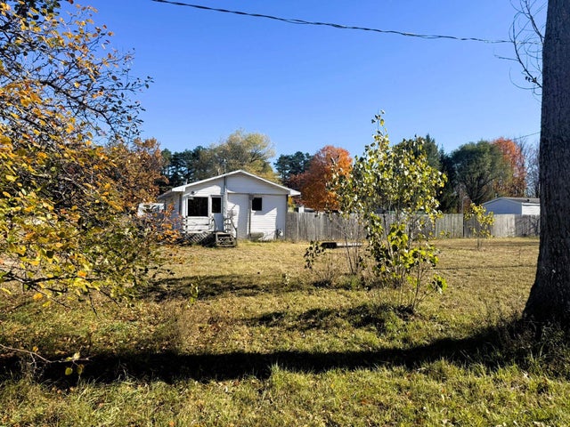 8034 Garfield St, Clearwater township