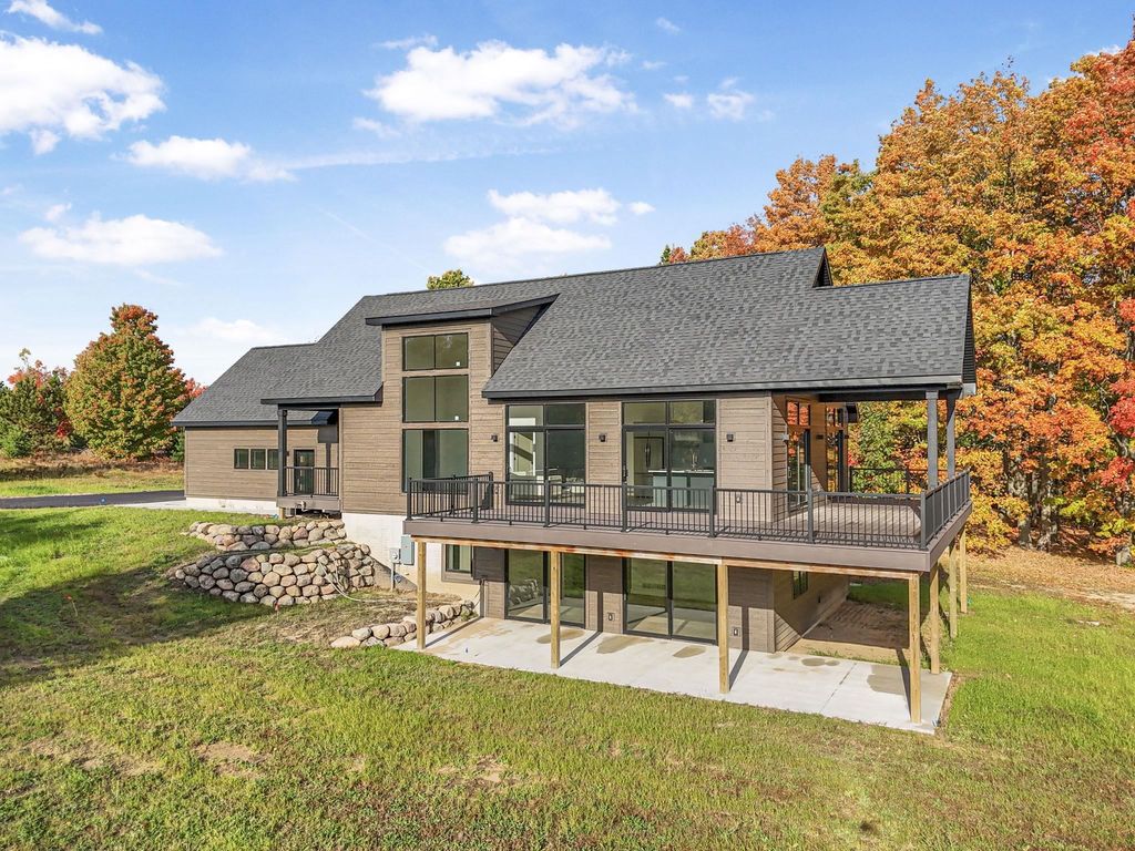 5921 Paradise Rnch, Paradise township