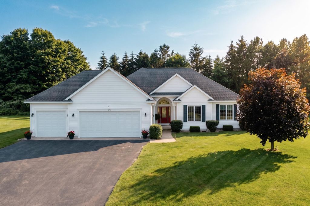 4157 Stoneridge, Garfield charter township