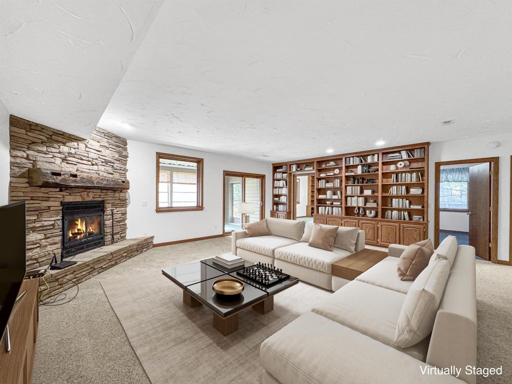 6179 Red Fox, Traverse City