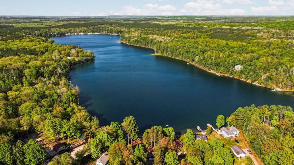 8768 Sunset Trail, Ne, Blue Lake township