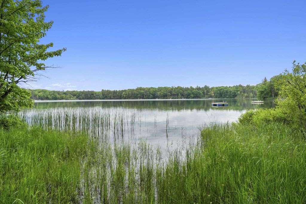 10477 Ne Black Bear, Bear Lake township