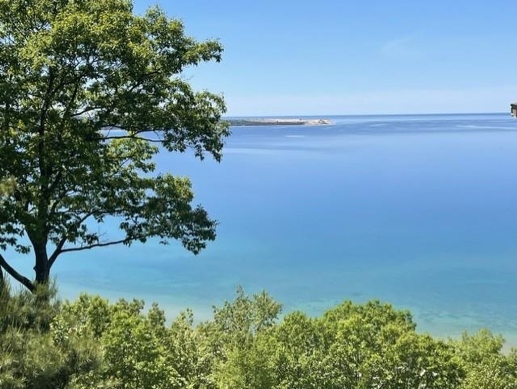 2c Pinnacle, Glen Arbor