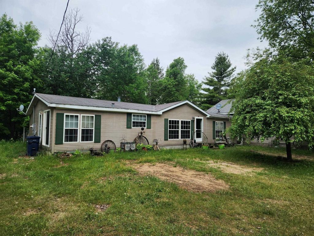 5948 Kniss, Oliver township