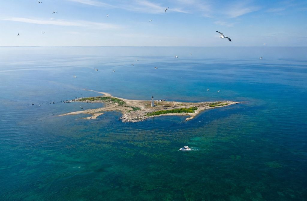 00 Skillagalee Lighthouse, Cross Village township