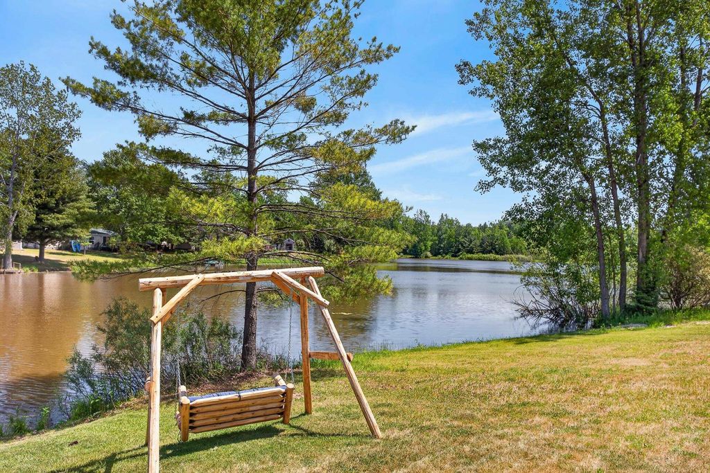 2655 W Caribou, Churchill township