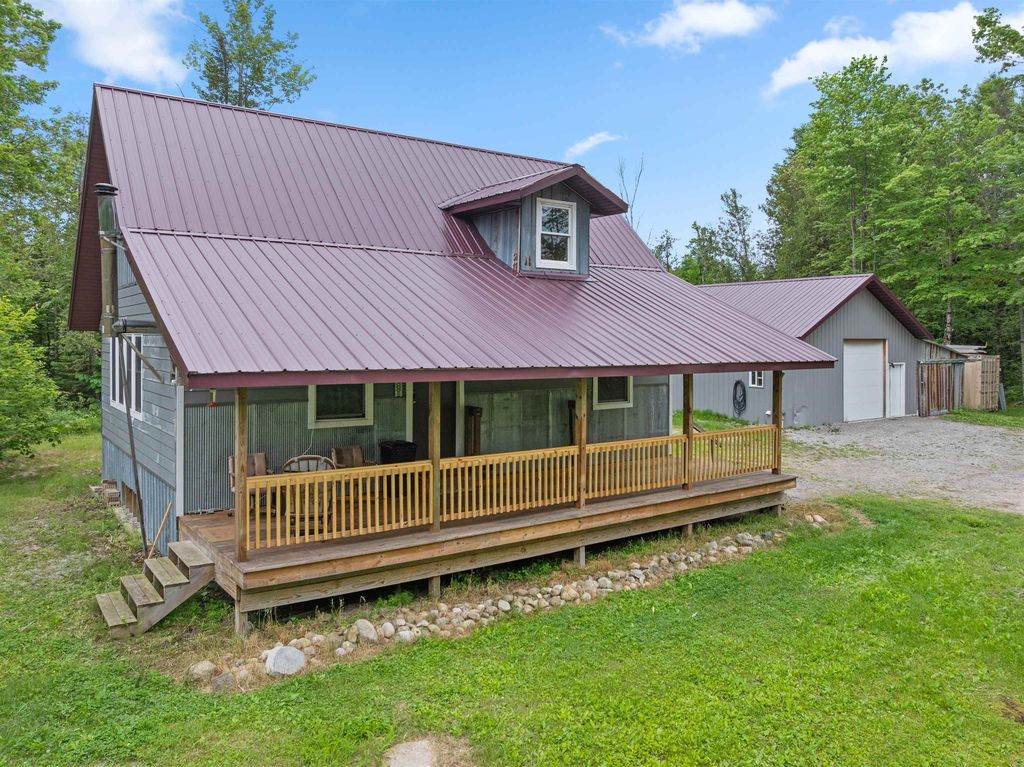 9124 Jyla Lane Se, Oliver township
