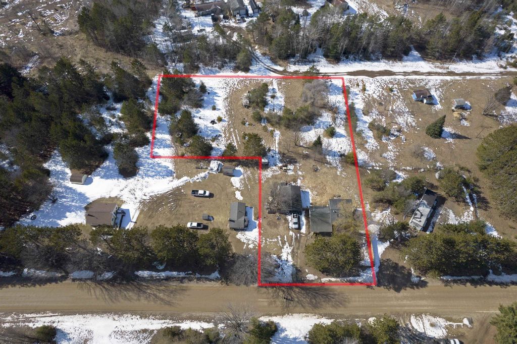 3110 Se Sigma, Oliver township