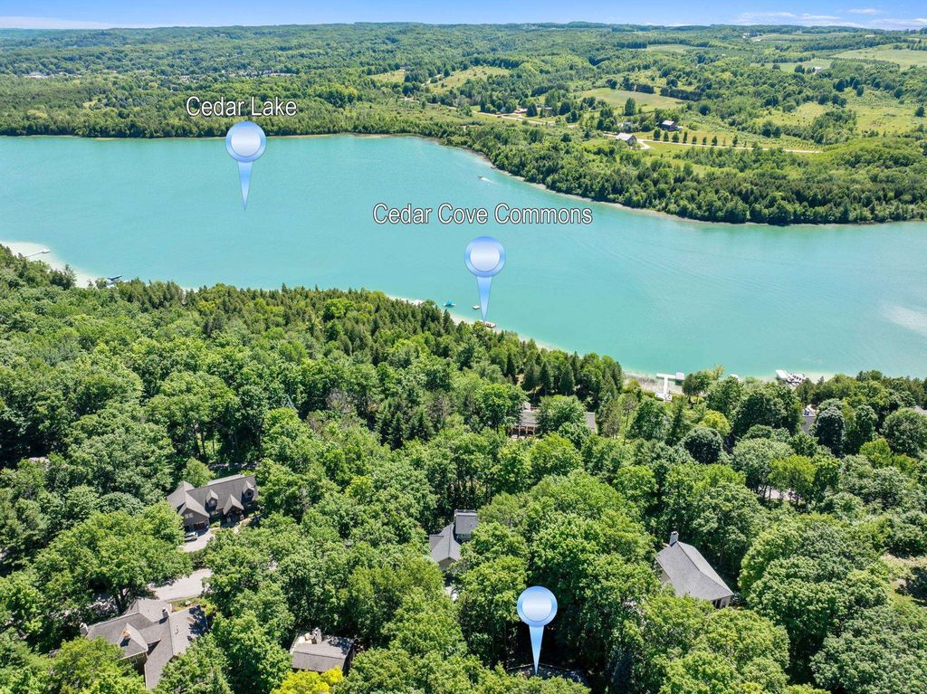 10268 E Twin Oaks, Traverse City