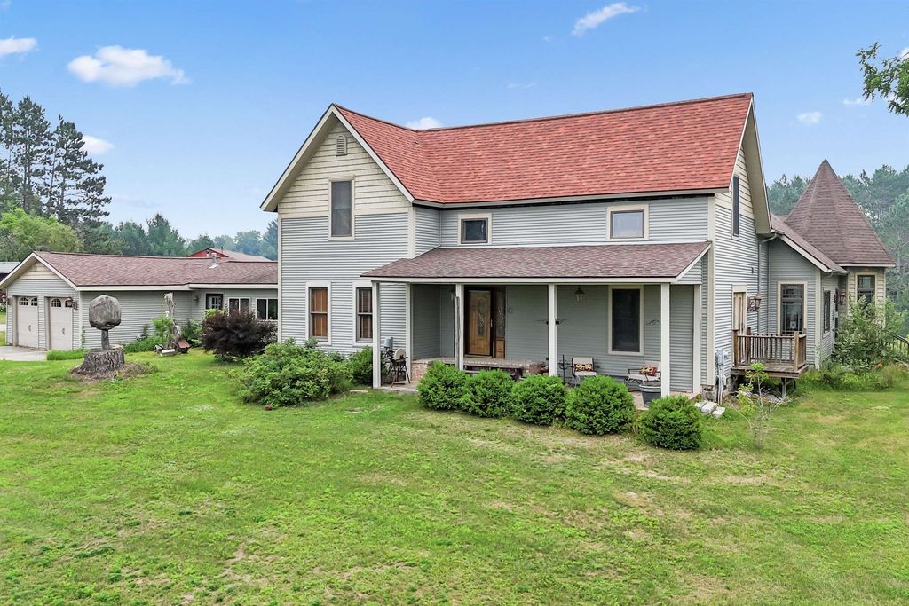 16186 N 200th, Le Roy township