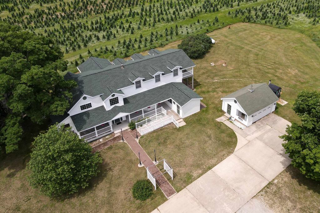 6401 E M-113, Fife Lake township