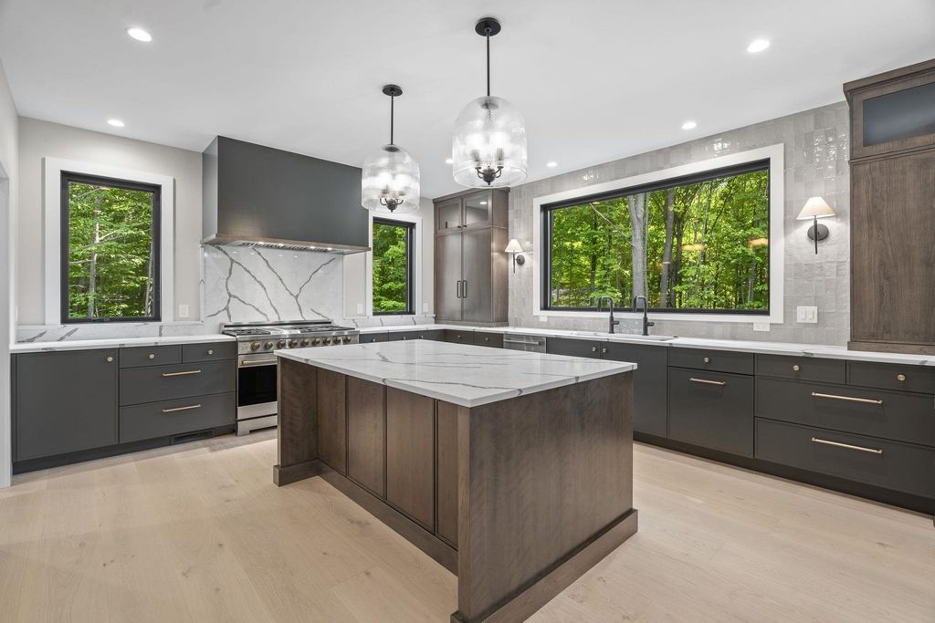 9378 E Summerfield, Elmwood charter township