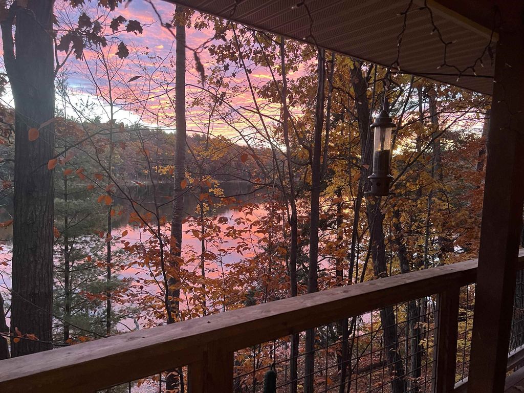 967 Old Miller Rd, Inland township