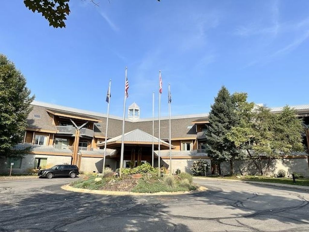 2400 Troon South, Bellaire