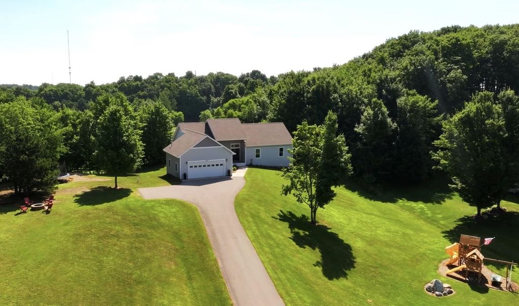 4609 Westbrook, Garfield charter township
