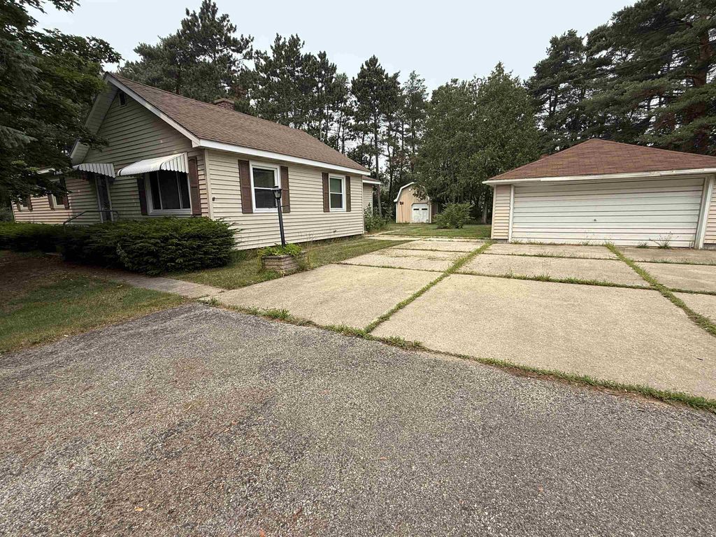 410 14th, Cadillac city