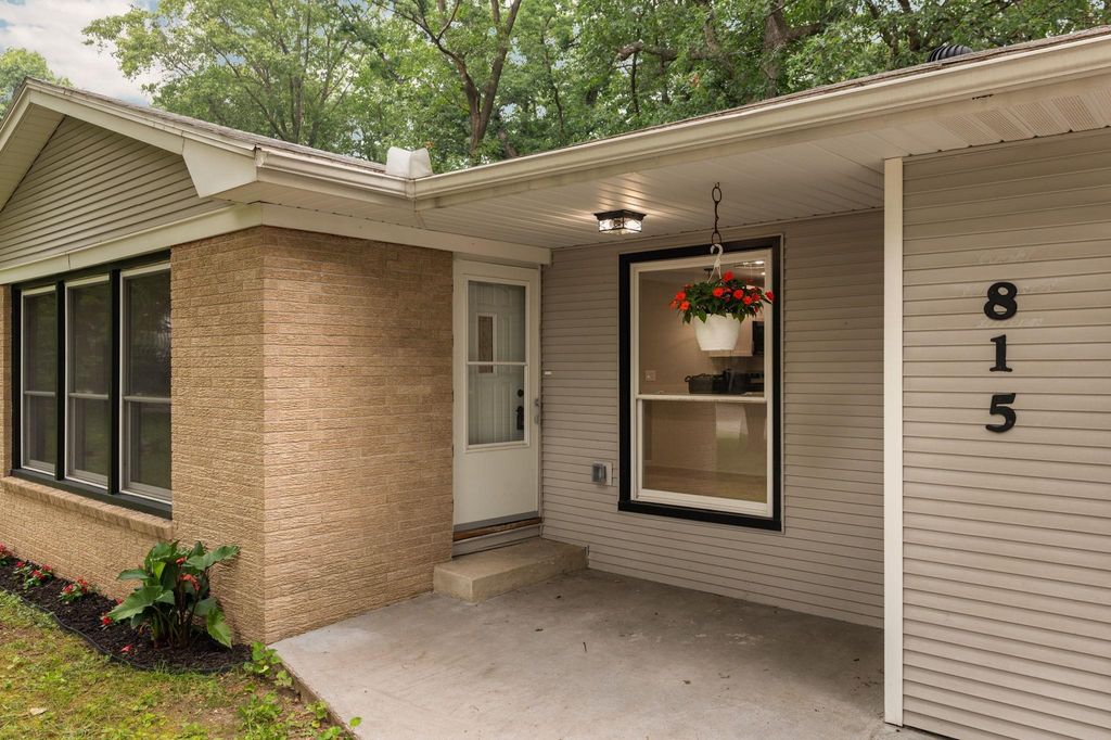 815 Westminster Rd, Traverse City