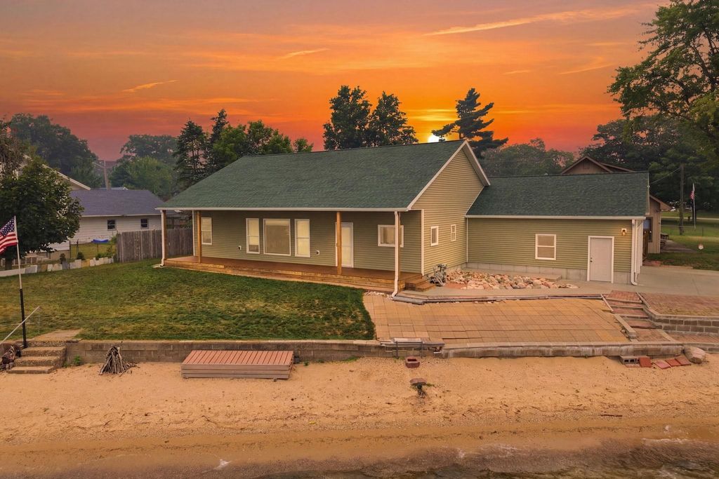 250 Langley, Lake City city