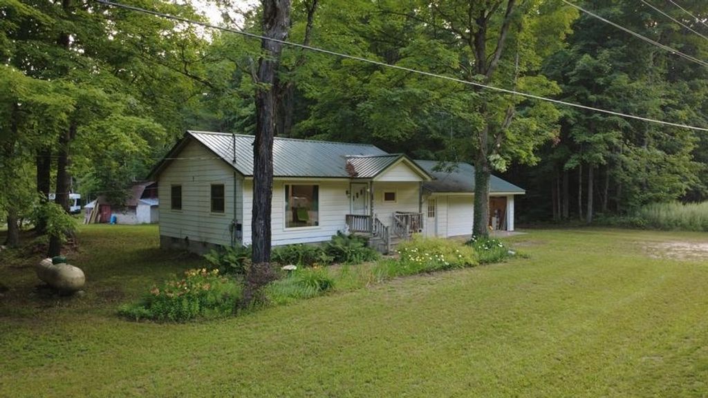 7769 Covert, Coldsprings township