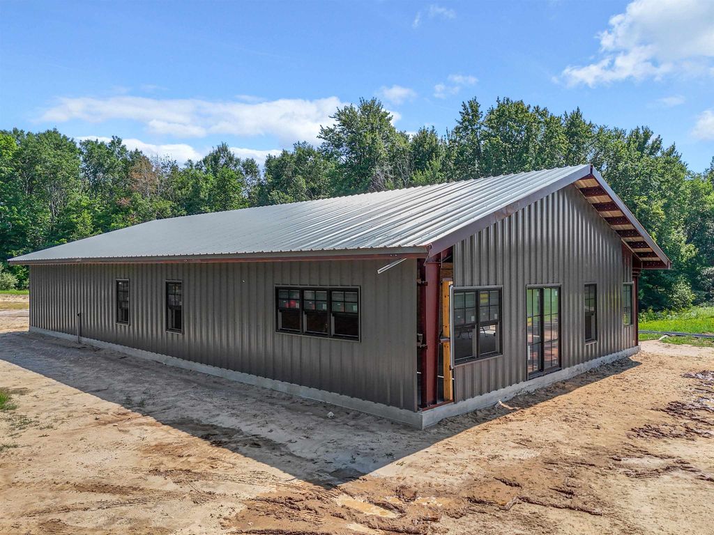 273 N Three Mile, East Bay township