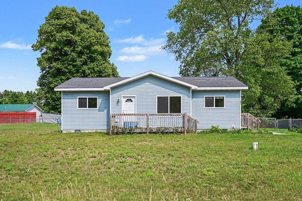 3328 Clyde Dr, Springville township