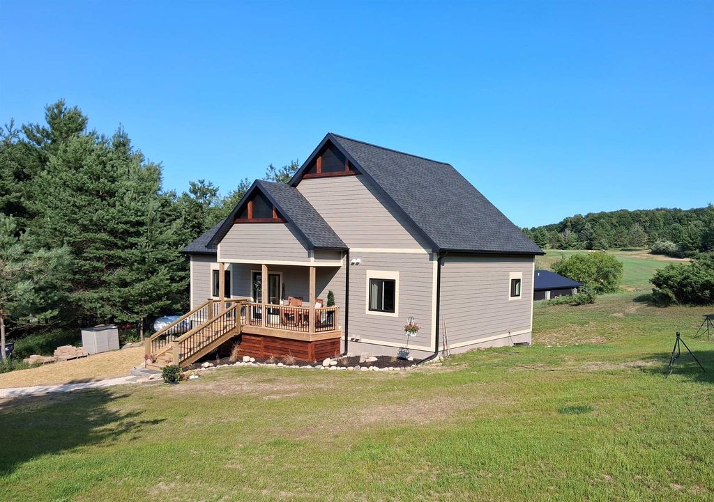 4225 Schoolcraft, Kearney township