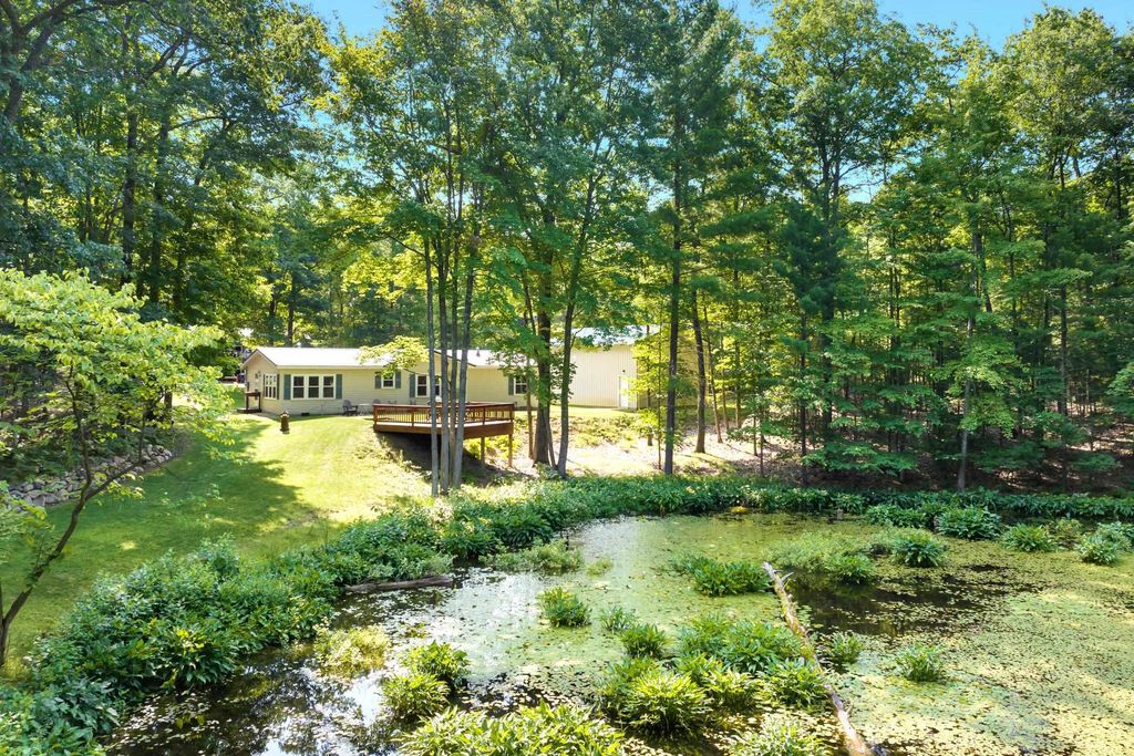 3647 Weber Rd, Traverse City