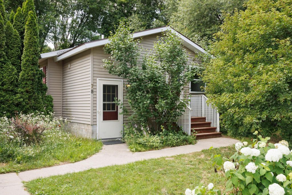 78 Dusty, Kasson township