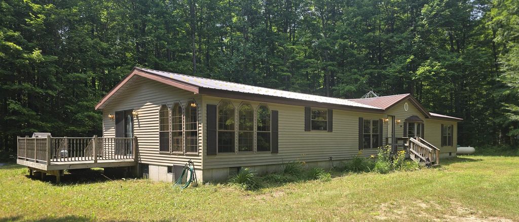8494 Starvation Lake, Mancelona township