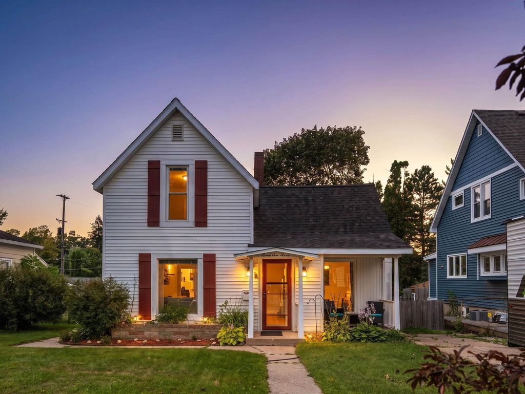 717 E Garfield, Cadillac city