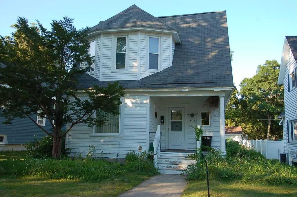 405 Prospect St, Cadillac city