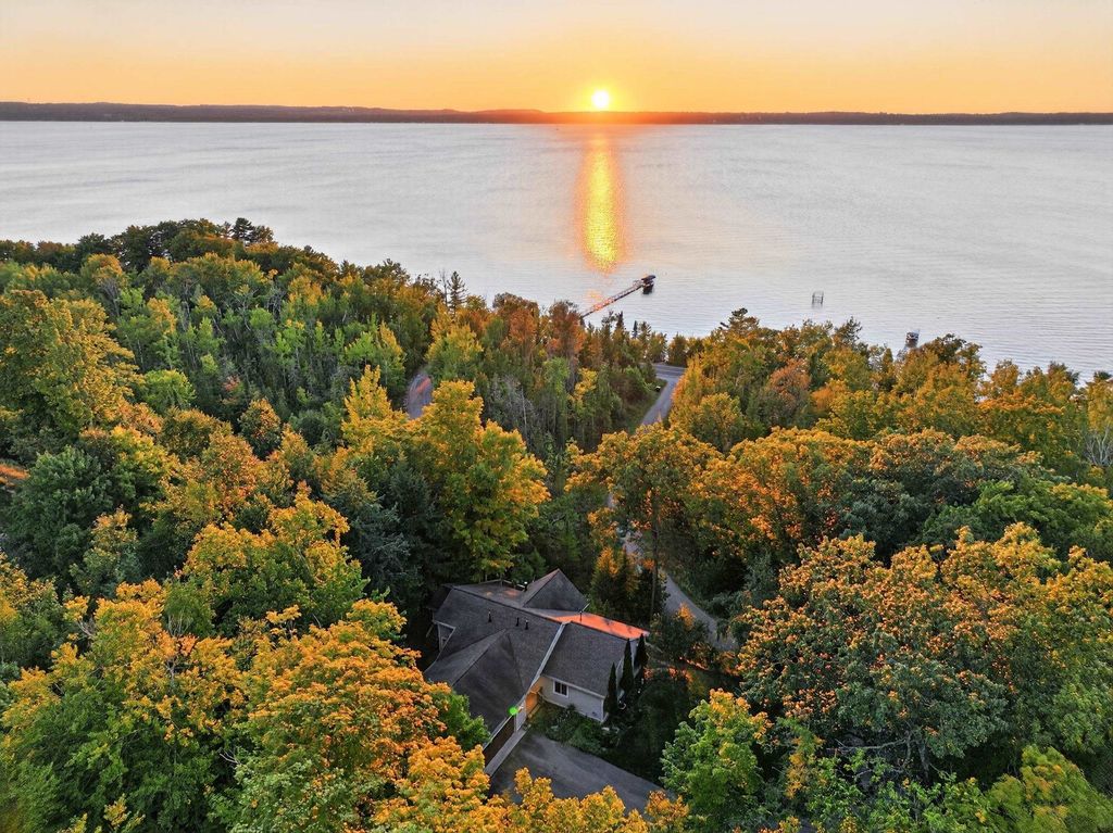 10101 Peninsula, Traverse City