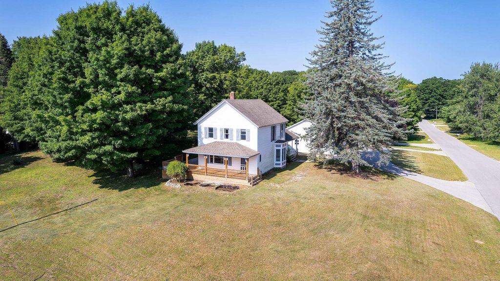 693 Crystal, Frankfort city