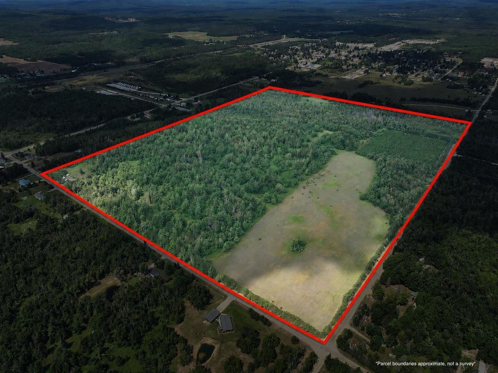 628 Badgley Rd, Bagley township