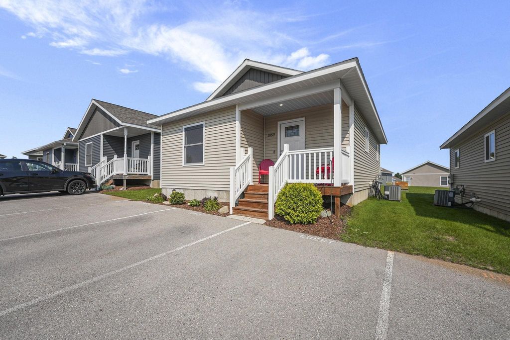 1060 Cupola, Garfield charter township