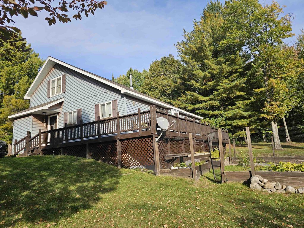 2371 W Rainbow, McBain