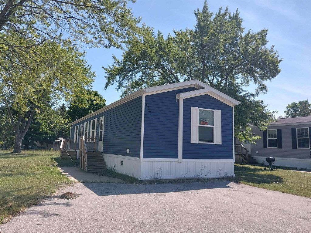 2751 Ray, Garfield charter township