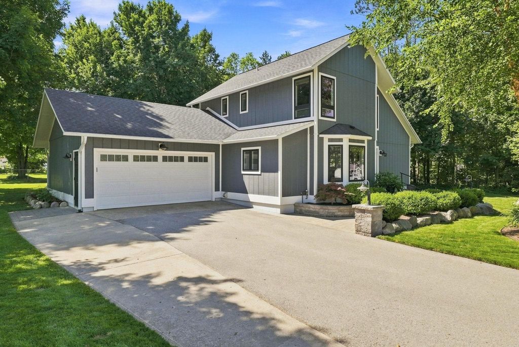 501 Franklin, Paradise township