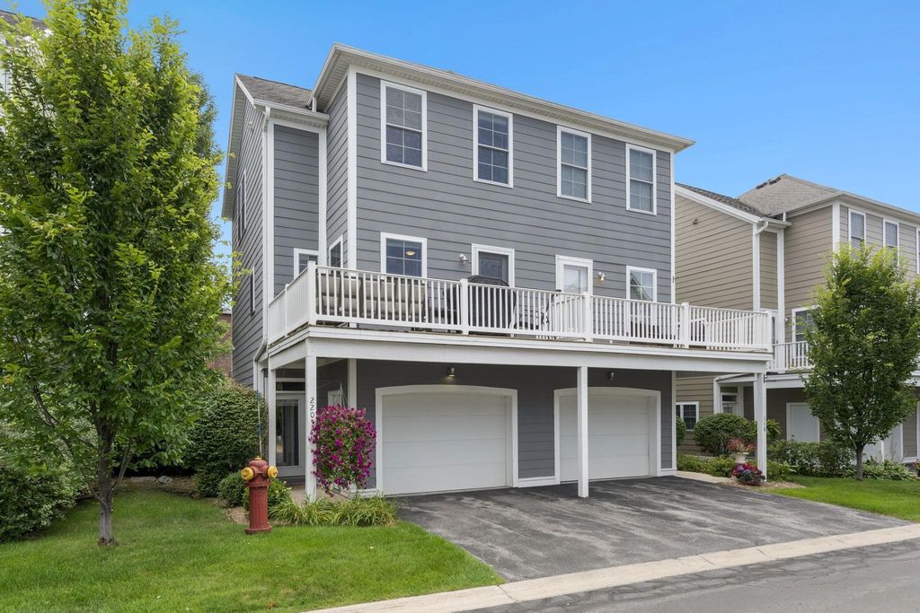 220 Midtown, Traverse City