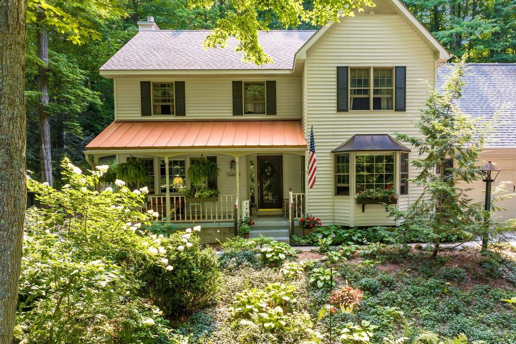 8335 Forest, Elmwood charter township