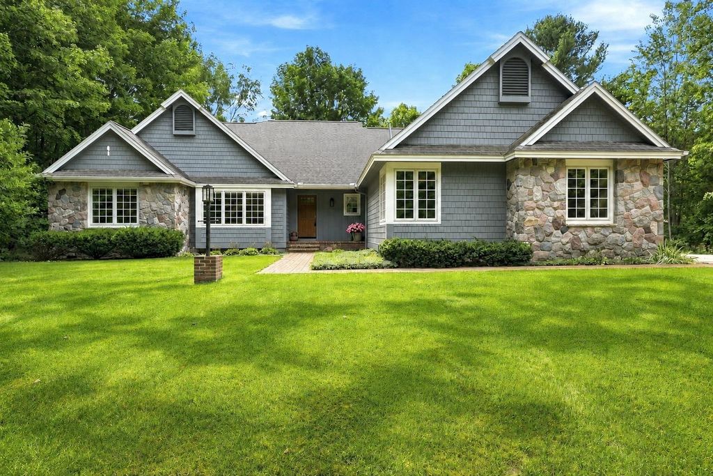 10500 S Monaco Way, Elmwood charter township