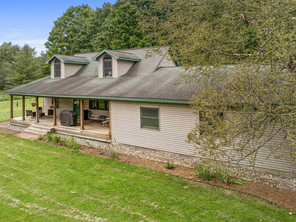 20680 Cinder, Inland township