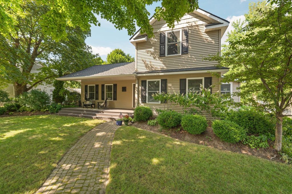 802 Randolph, Traverse City city