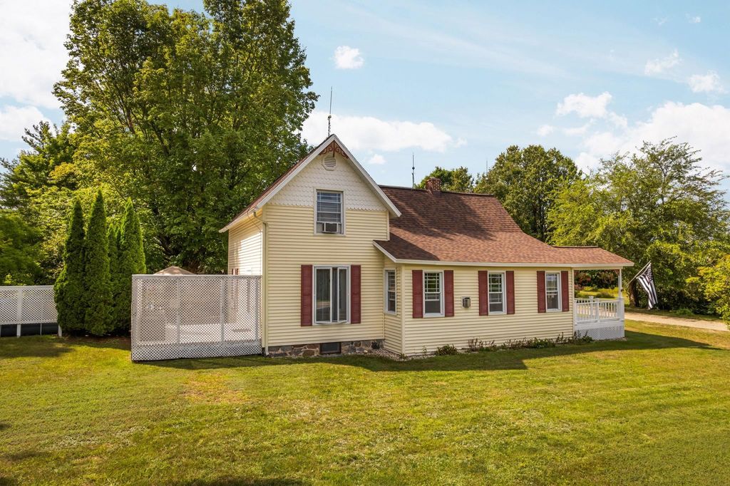 7820 Summit City, Paradise township