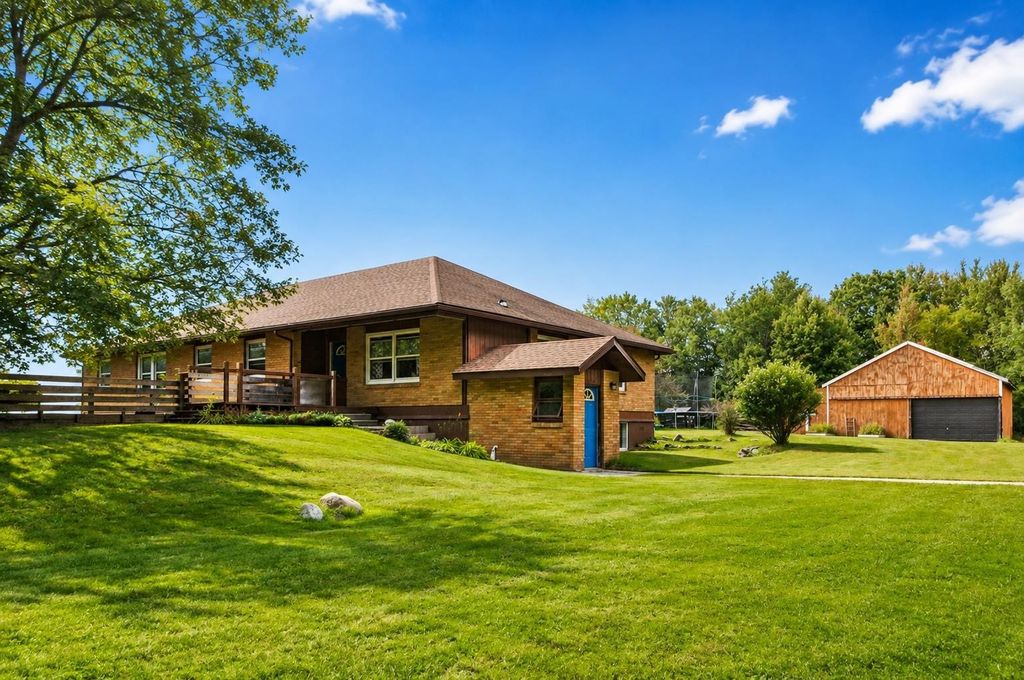 17792 22 Mile, Sherman township